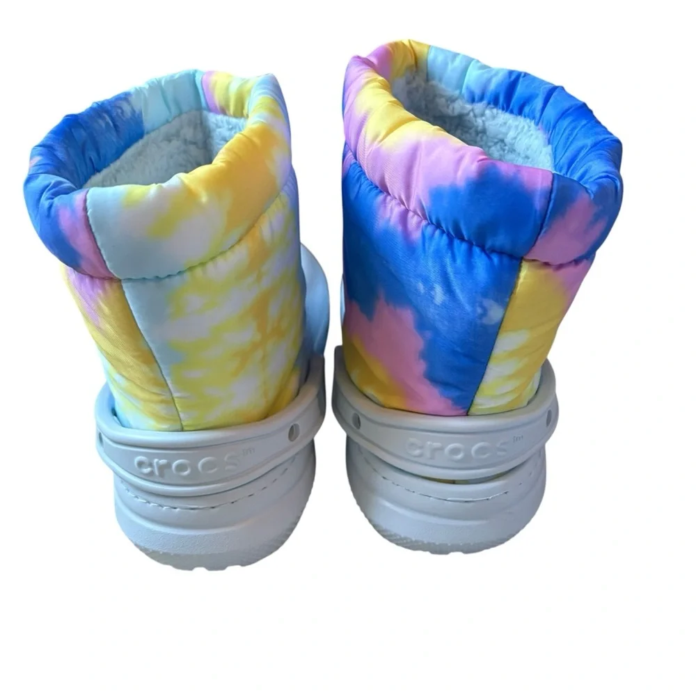 CROCS Classic Lined Neo Puff Tie Dye Boots NWT Size 5‎